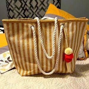 2 Chic Big gold and white tote bag